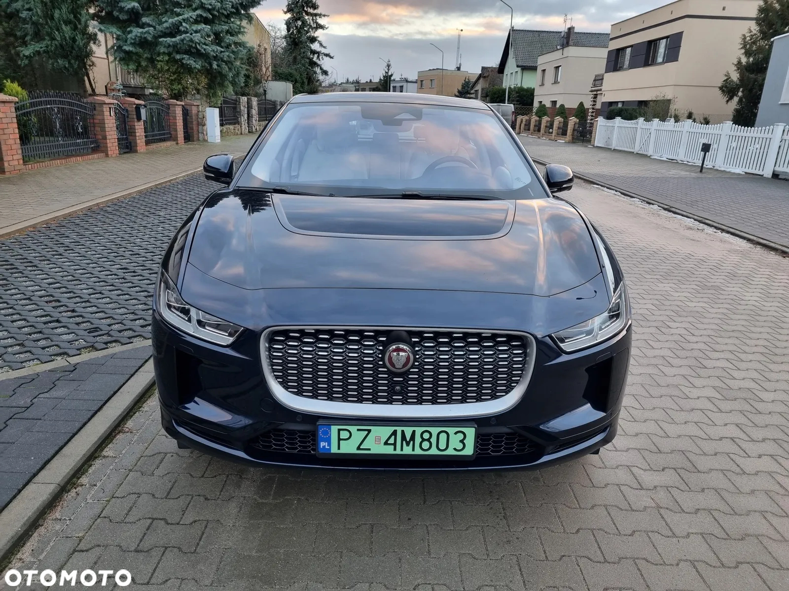 Jaguar I-Pace EV400 AWD S - 8