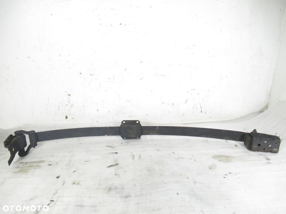 RESOR TYŁ CHRYSLER VOYAGER III - 2