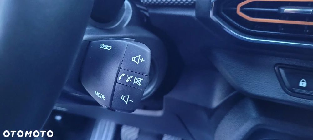 Dacia Sandero Stepway TCe 90 Expression + - 31