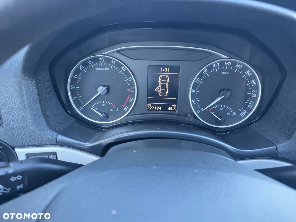 Skoda Octavia 1.6 TDI DPF Ambition - 21