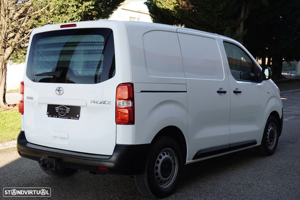Toyota Proace - 7