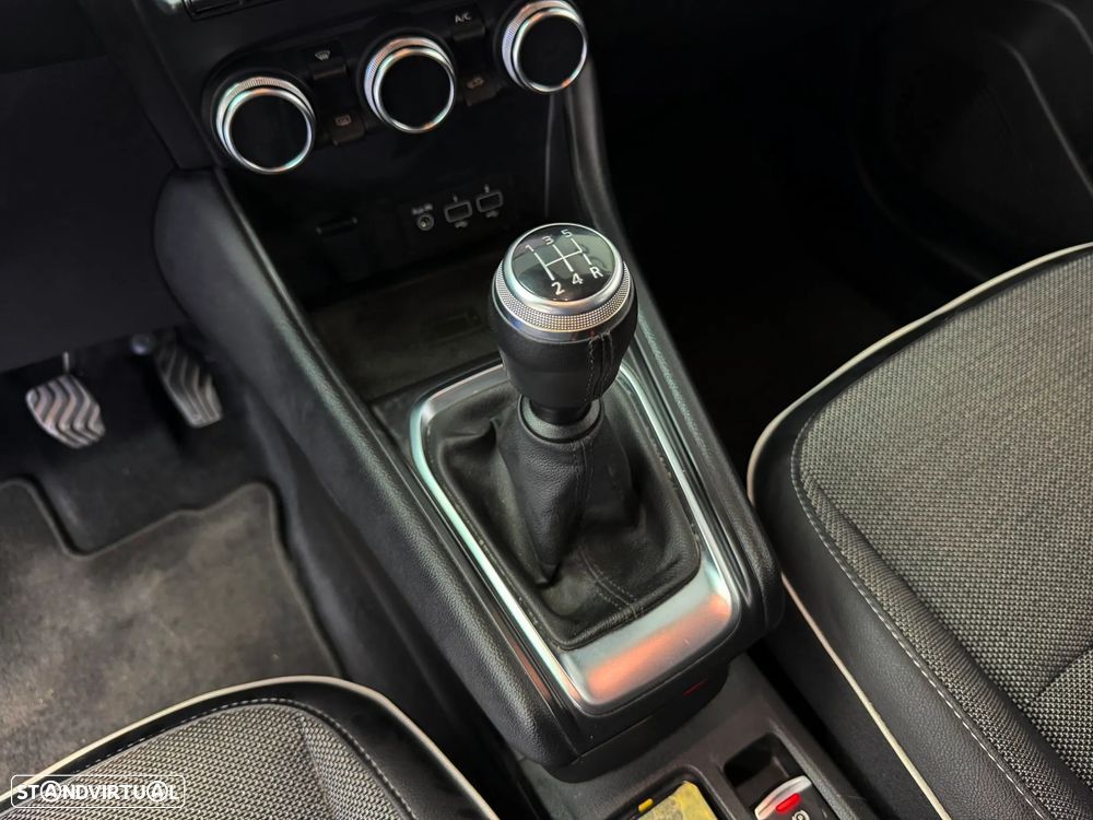 Renault Captur 1.0 TCe Zen - 24