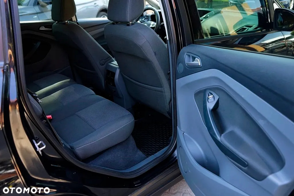 Ford C-MAX - 14