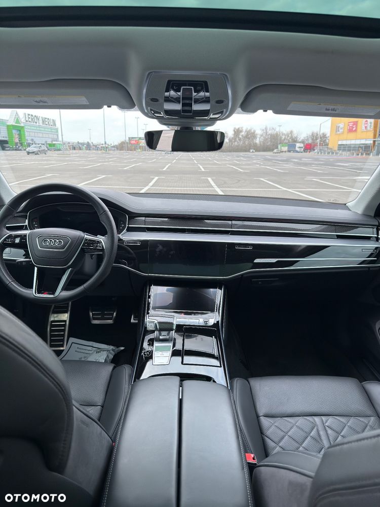 Audi S8 - 20