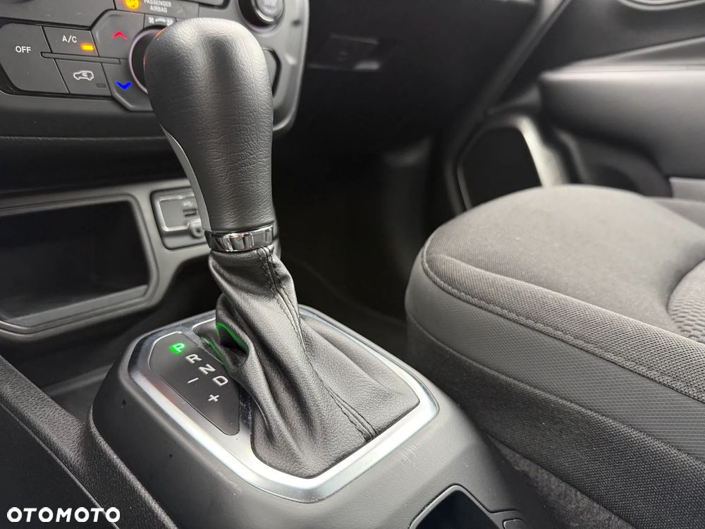 Jeep Renegade 1.5 T4 mHEV Limited FWD S&S DCT - 21