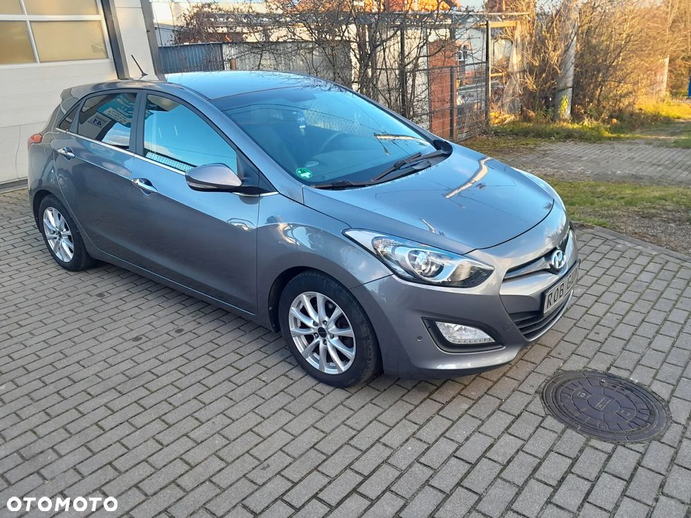 Hyundai i30 blue 1.6 GDI Passion - 7