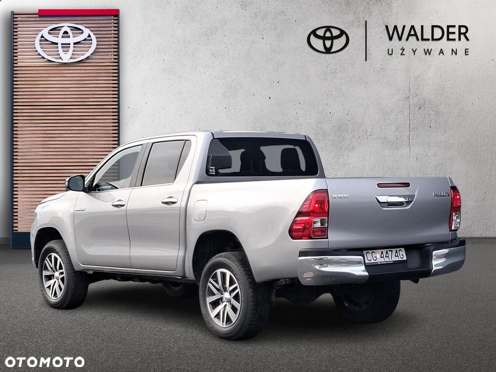 Toyota Hilux 2.4 D-4D Double Cab SR5 4x4 - 4