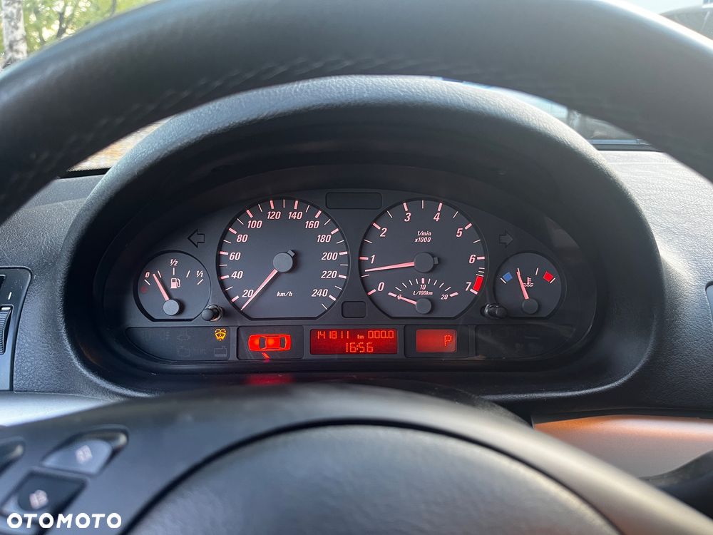 BMW Seria 3 325 Ci - 14