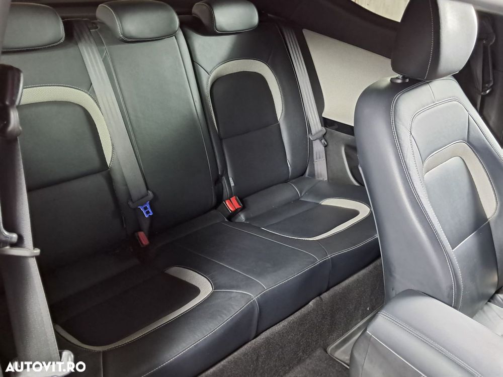 Kia Ceed - 13