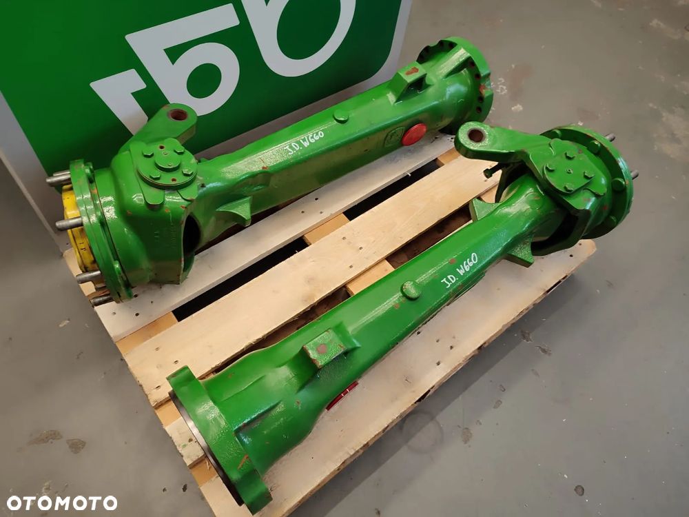 Zwolnica AXE41861 Zwrotnica Piasta 700/509 John Deere W660 - 7