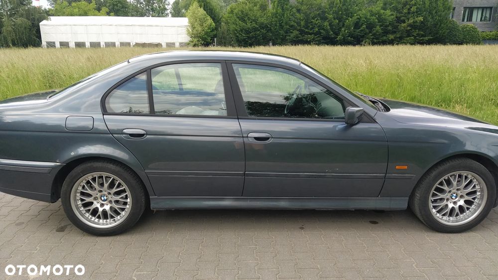 BMW Seria 5 - 8