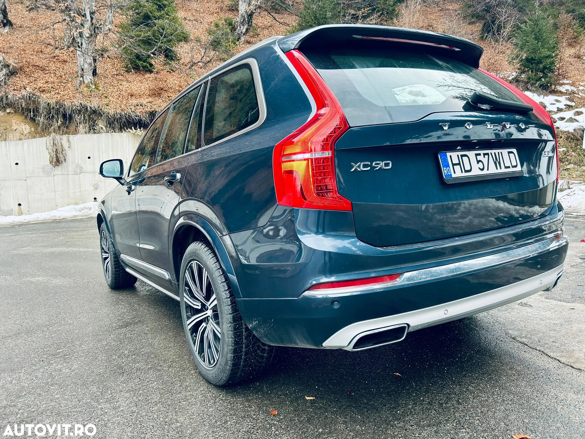 Volvo XC 90 B5 D AWD Geartronic Inscription - 4