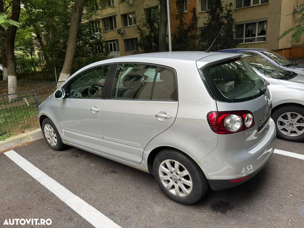 Volkswagen Golf Plus 1.6 Comfortline - 4