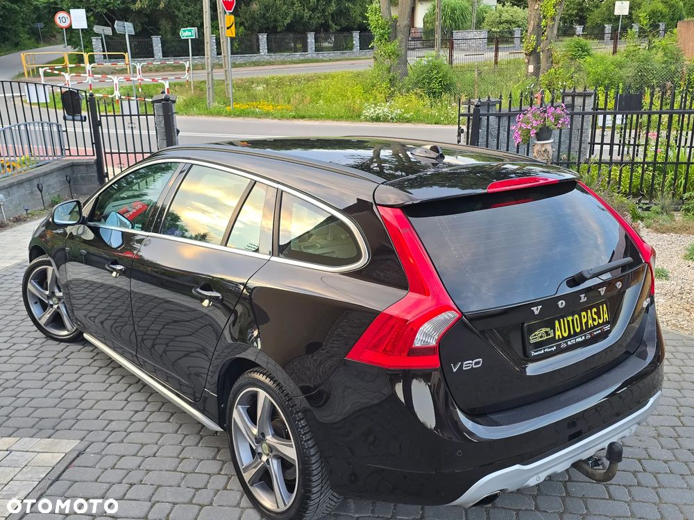 Volvo V60 D3 Summum - 17