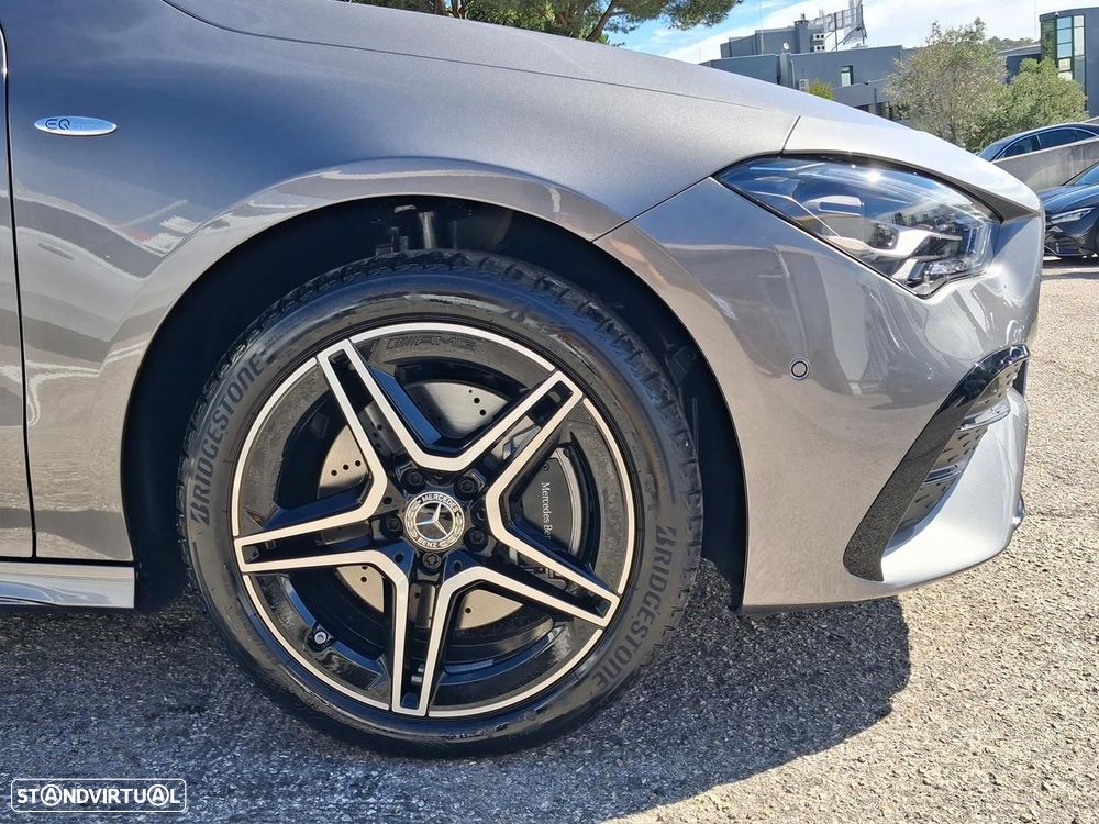 Mercedes-Benz CLA 250 e Shooting Brake AMG Line - 4