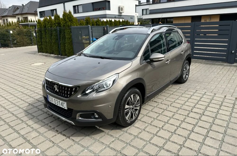 Peugeot 2008 PureTech 110 GPF Stop&Start EAT6 Allure - 1