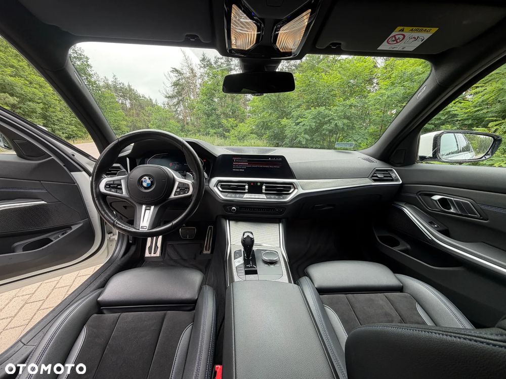 BMW Seria 3 330i xDrive M Sport sport - 13