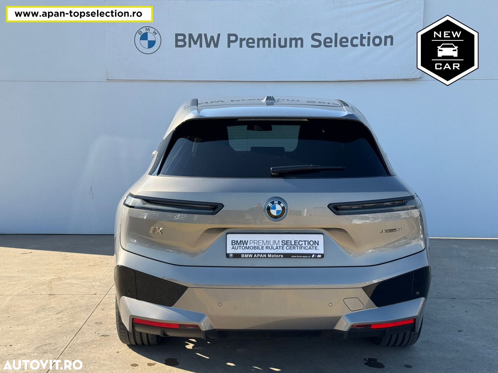 BMW iX xDrive50 - 10