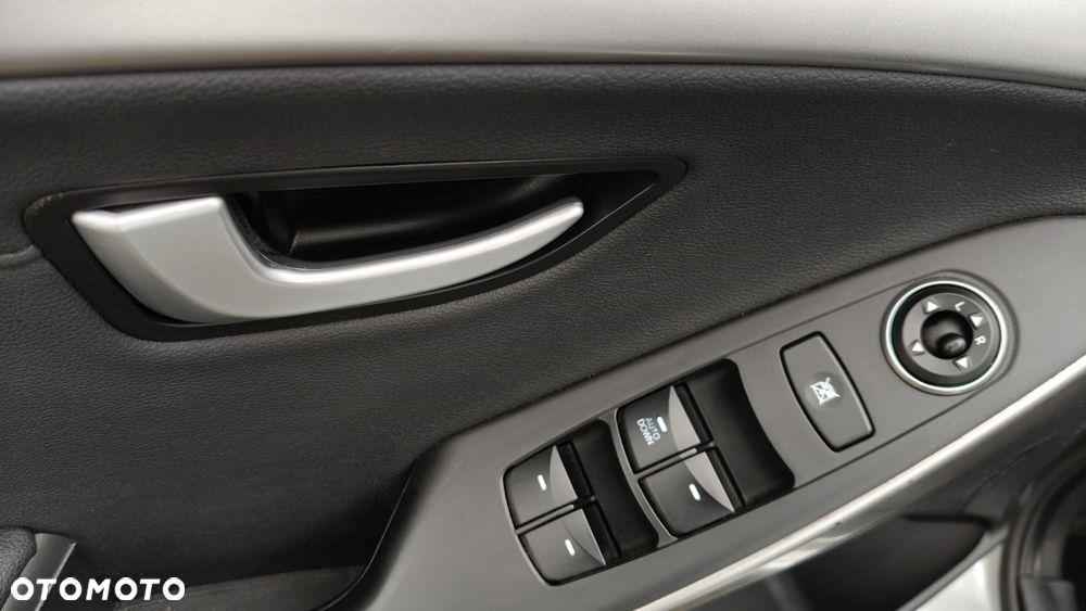 Hyundai i30 1.6 Comfort - 26