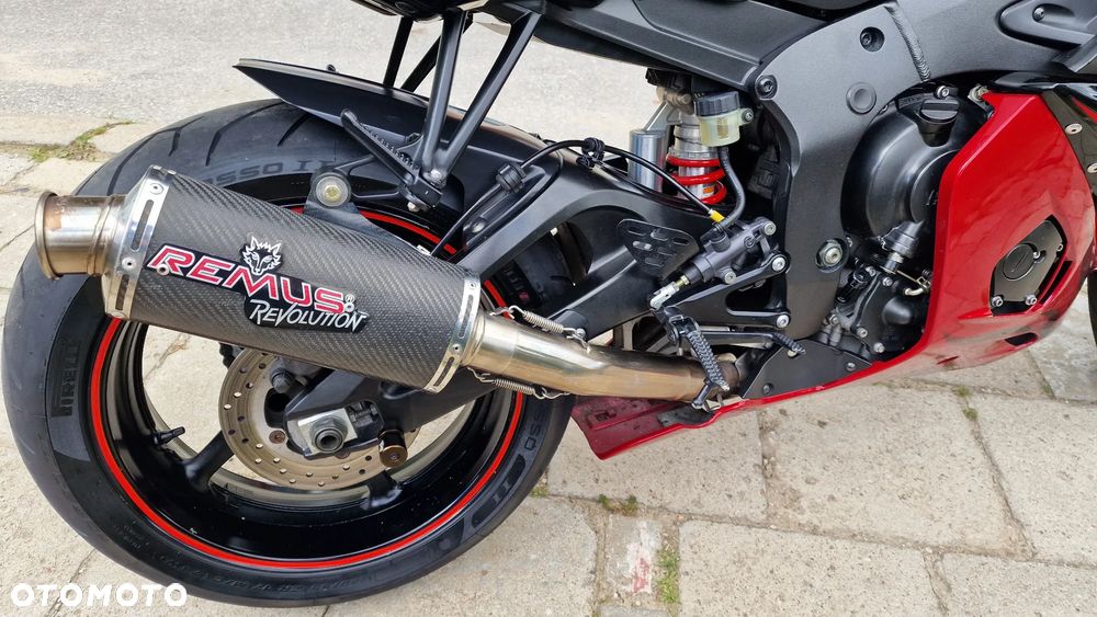 Yamaha R6 - 11