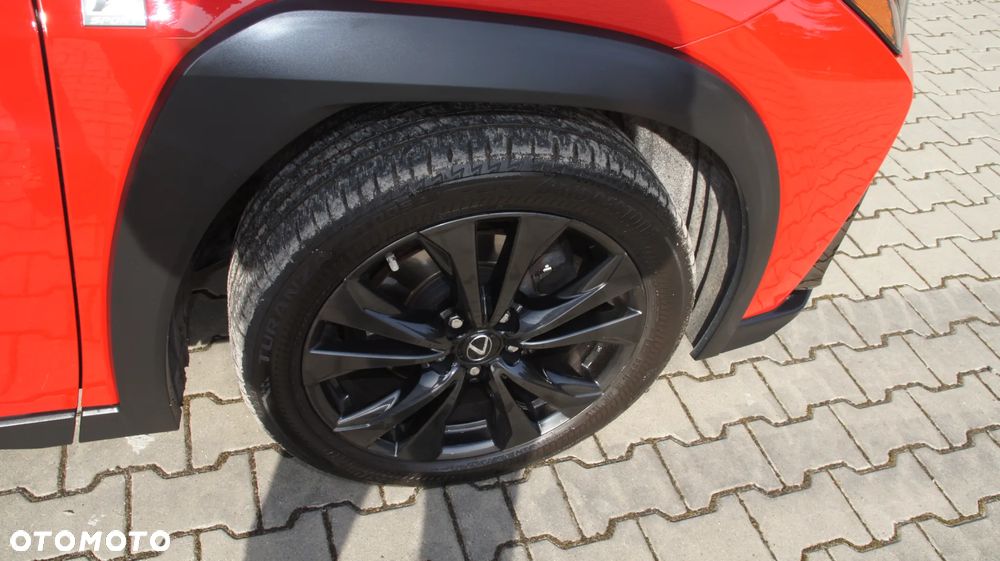 Lexus UX 200 F Sport 2WD - 21