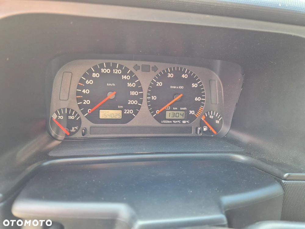 Volkswagen Golf - 13