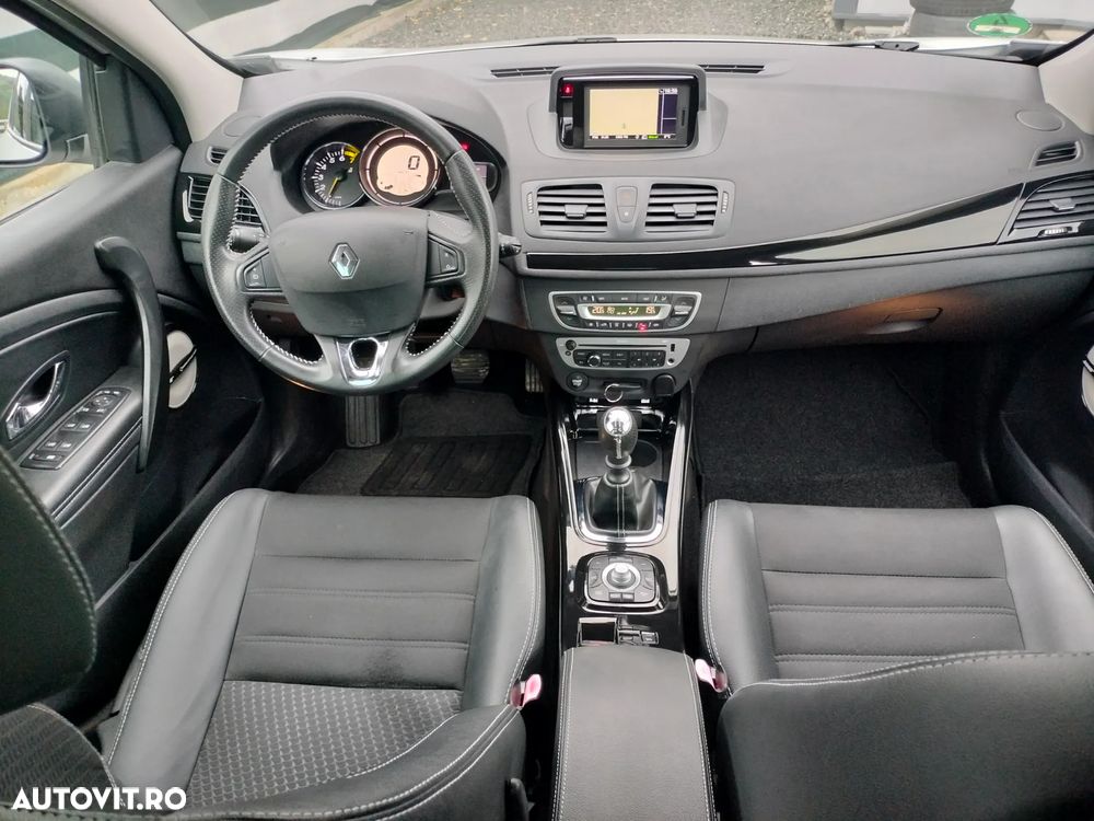 Renault Megane ENERGY TCe 130 Start & Stop Bose Edition - 19