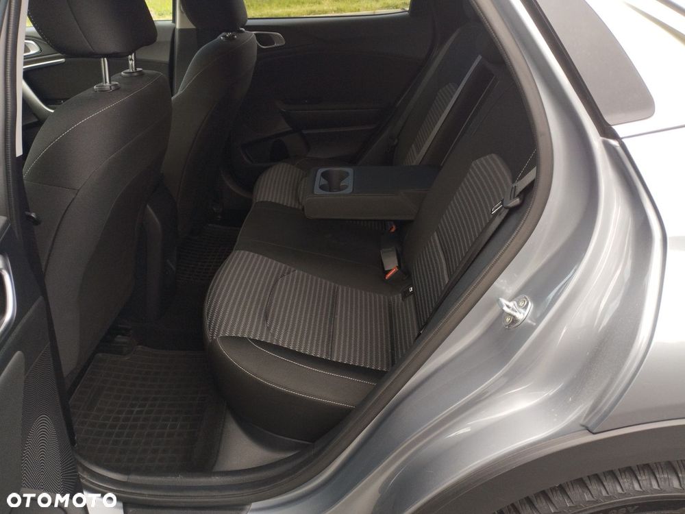 Kia XCeed 1.5 T-GDI M DCT - 22