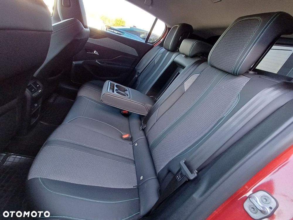 Peugeot 308 1.2 PureTech Allure Pack S&S EAT8 - 33