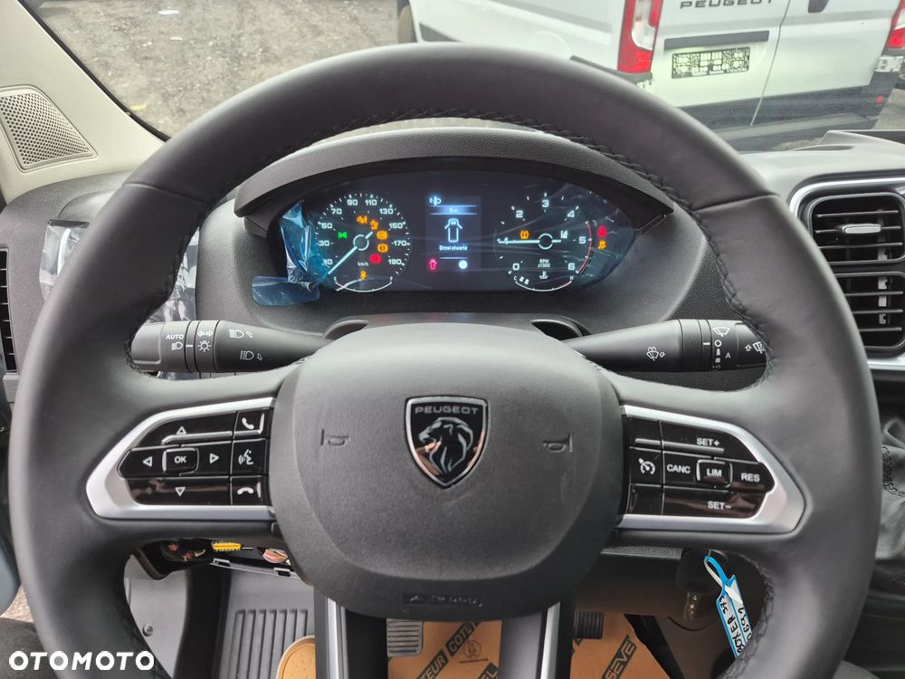Peugeot Boxer 2.2 140KM Skrzynia 10palet 4.9 x 2.2m LED + FOTEL BUJANY !! OD RĘKI !! - 13