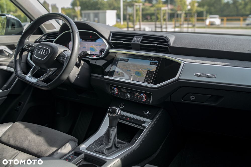 Audi Q3 40 TFSI Quattro S tronic - 12