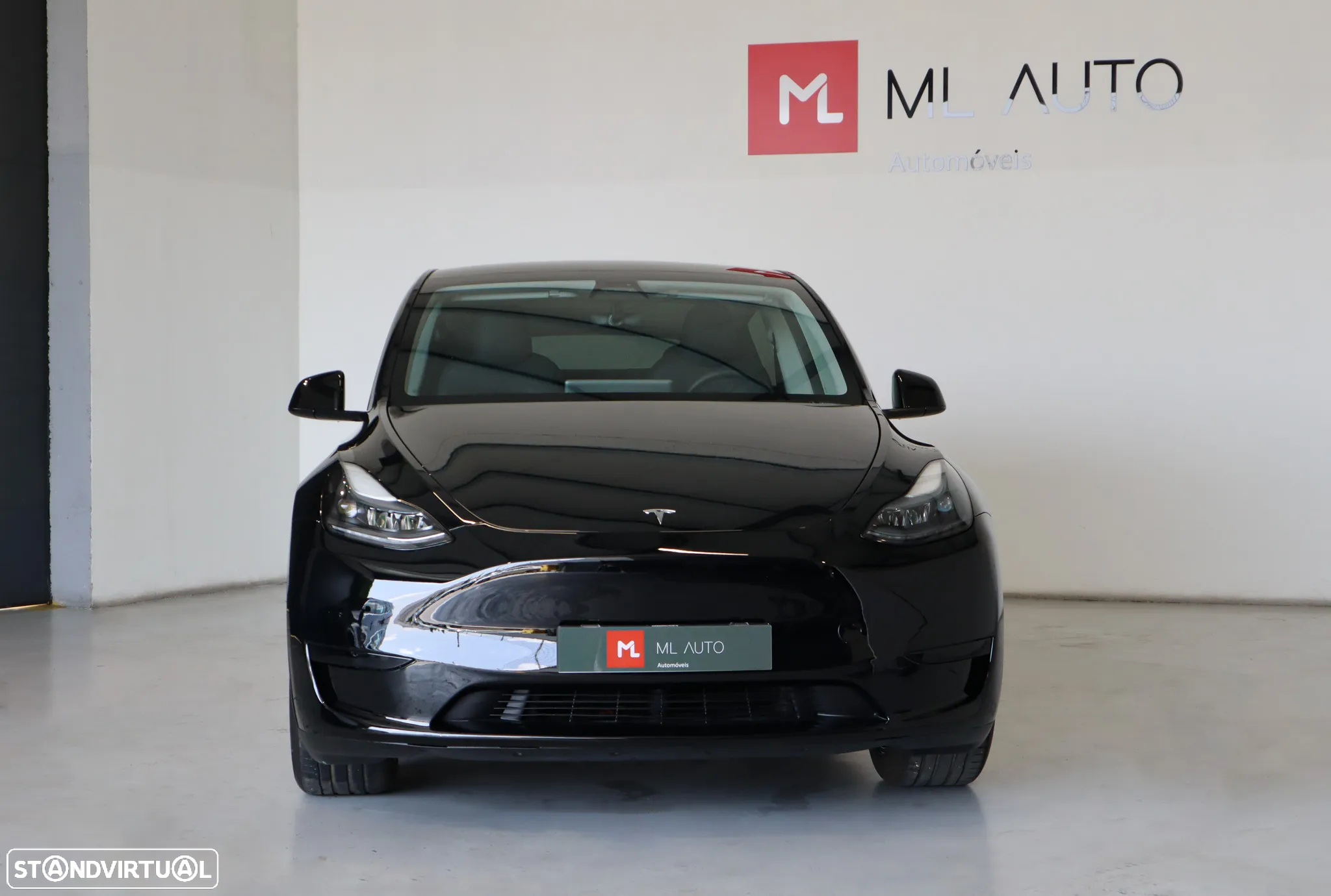 Tesla Model Y RWD - 4