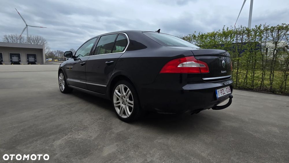 Skoda Superb 1.6 TDI Exclusive - 6