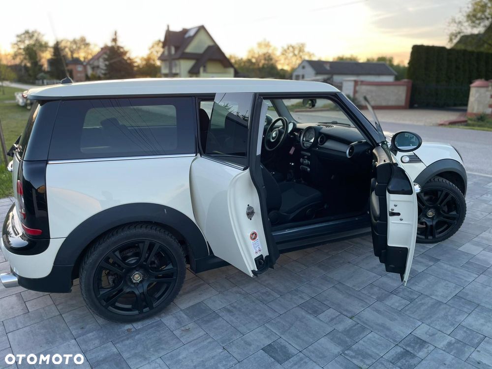 MINI Clubman One - 16
