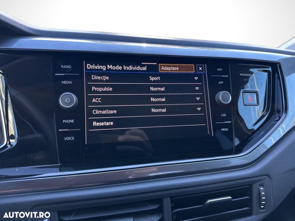 Volkswagen Taigo - 12