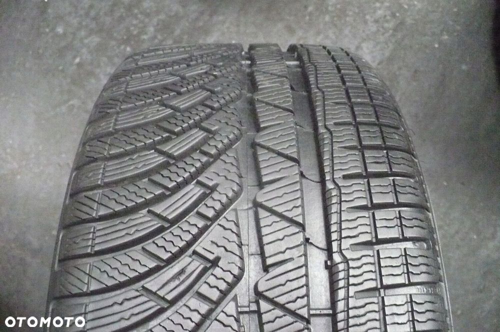 MICHELIN Pilot Alpin PA4 225/40R19 7,4mm 2023 - 1