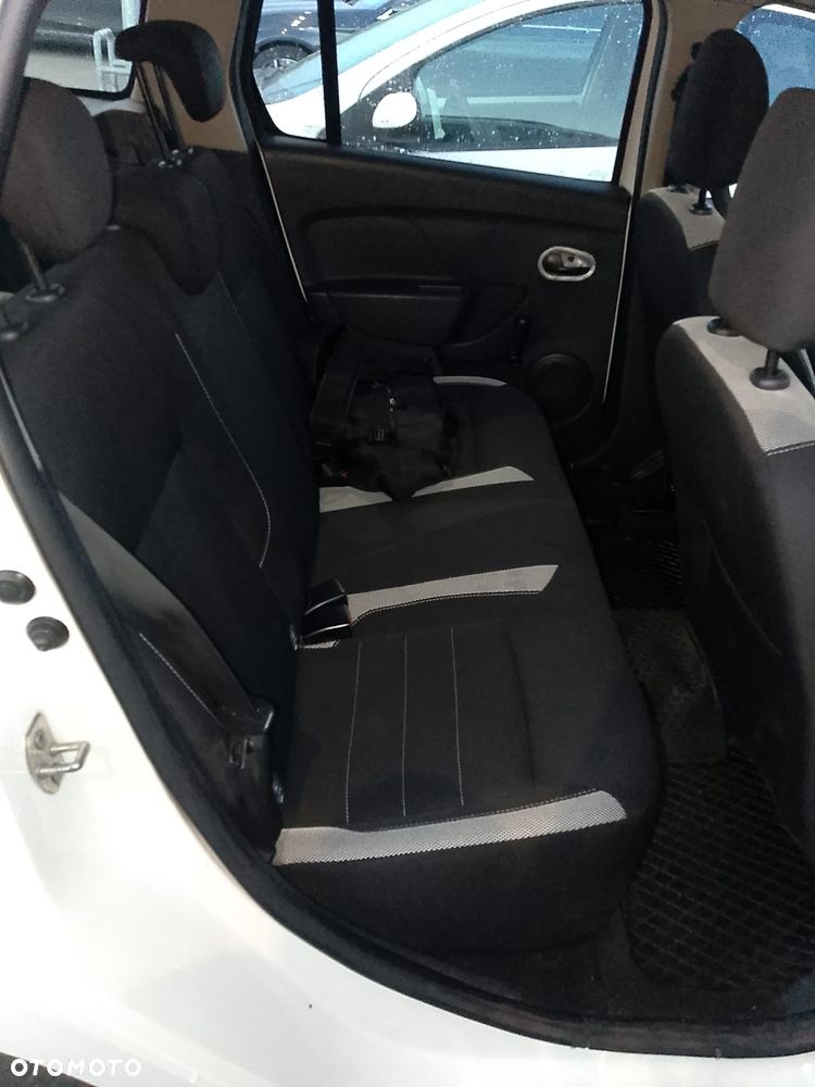 Dacia Logan 0.9 TCe Stepway S&S - 7