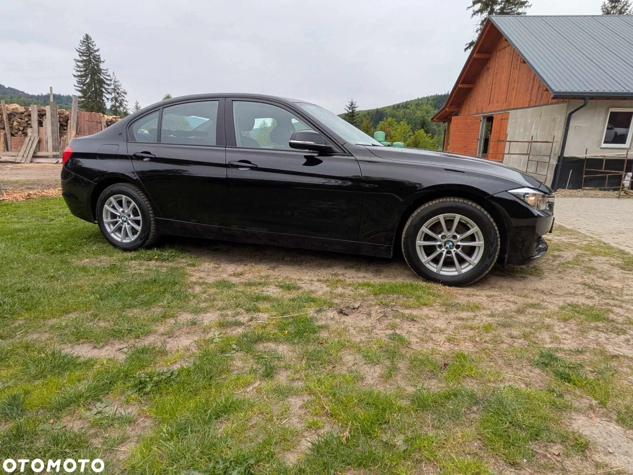 BMW Seria 3 320i xDrive - 7