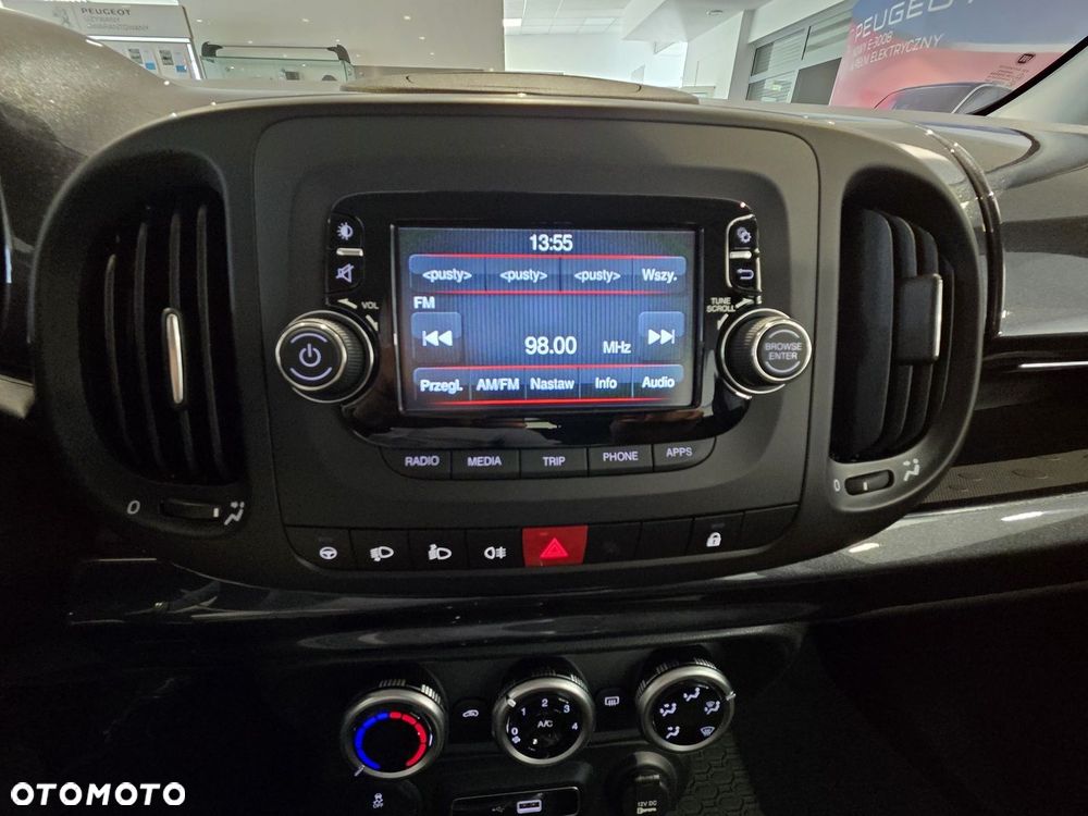 Fiat 500L 1.4 16V Urban - 21