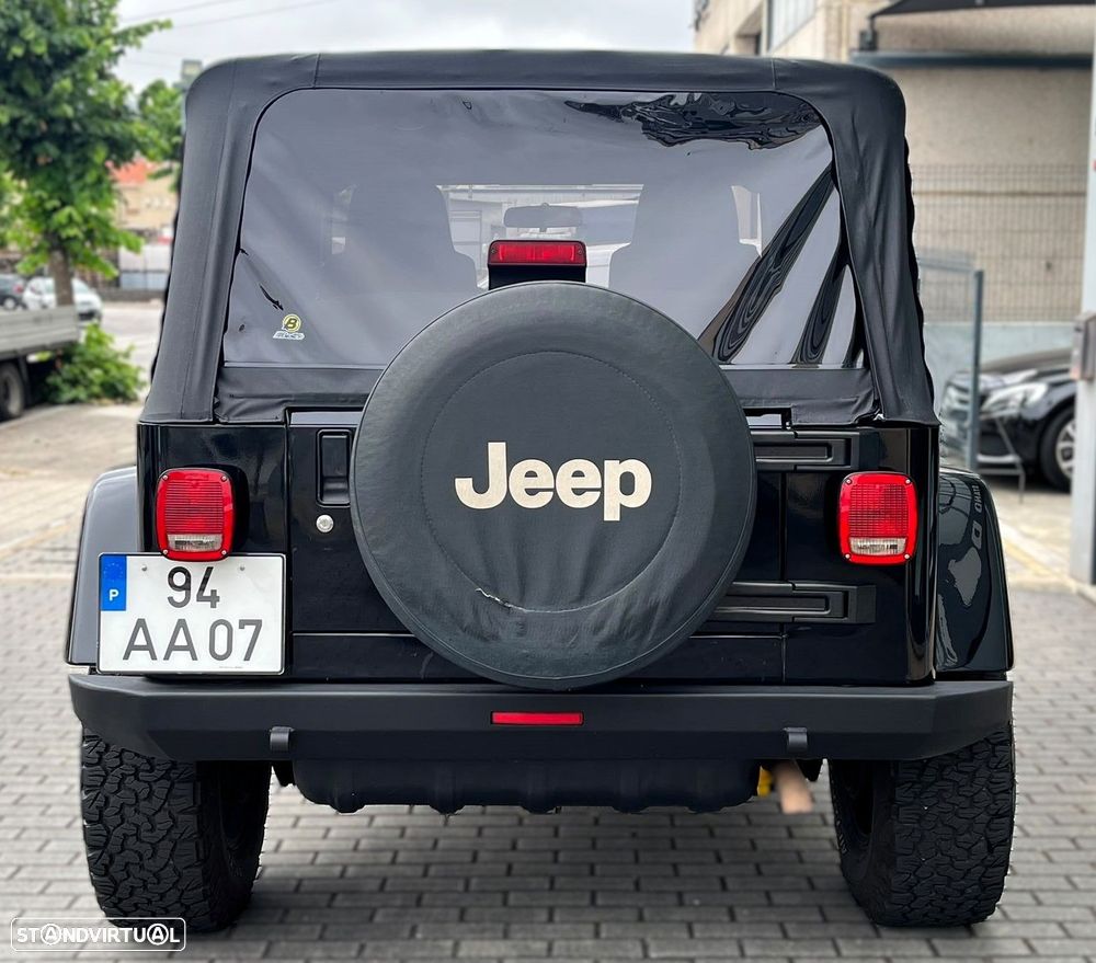 Jeep Wrangler 2.4 - 25