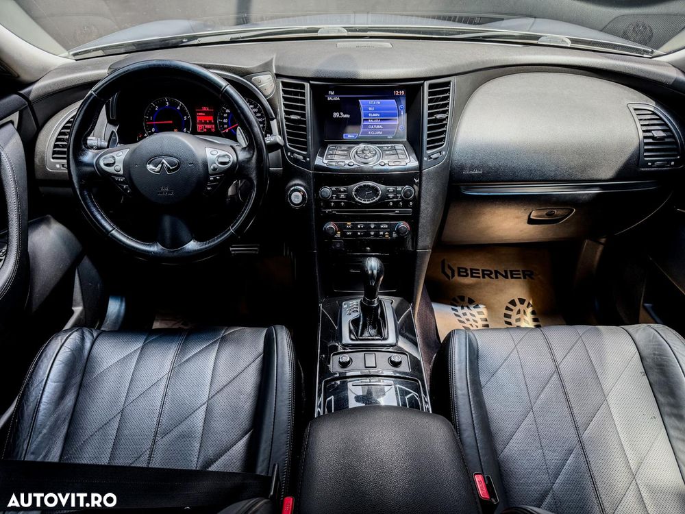 Infiniti FX 30 FX30d AWD Aut. S - 16