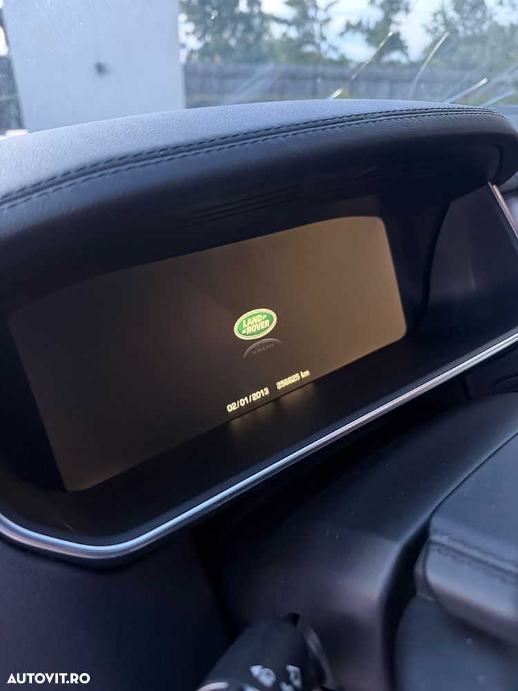 Land Rover Range Rover 3.0L SDV6 Autobiography - 11