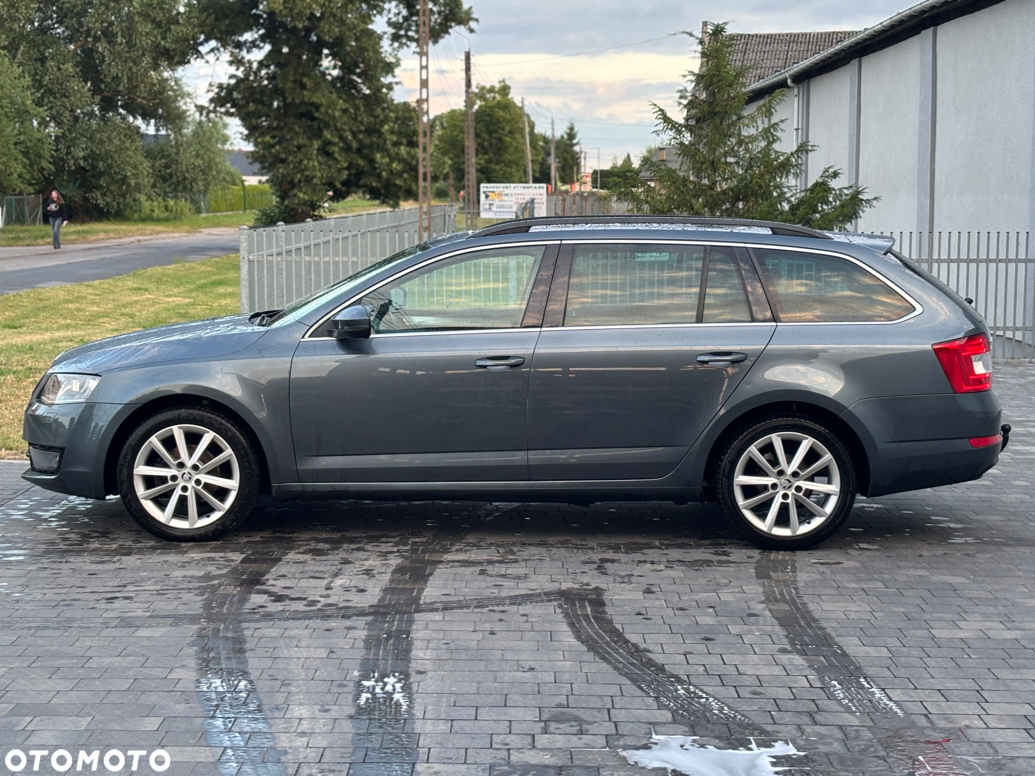 Skoda Octavia - 2