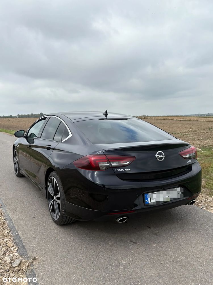Opel Insignia - 2