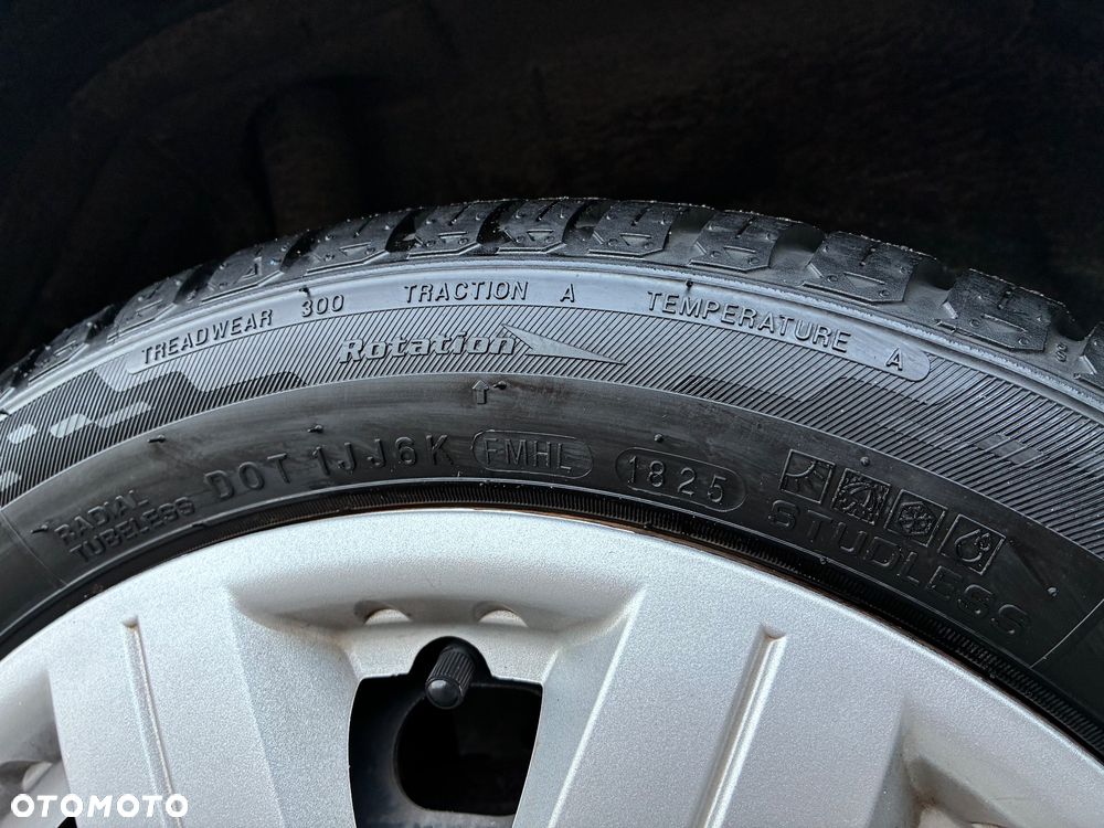 Ford Fiesta - 20
