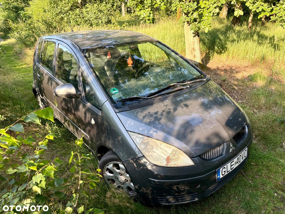 Mitsubishi Colt - 3