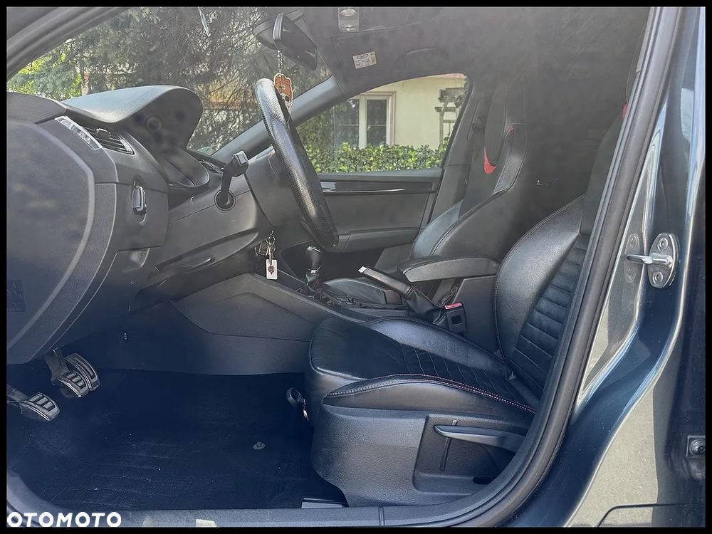 Skoda Octavia 2.0 TDI (Green tec) RS - 24