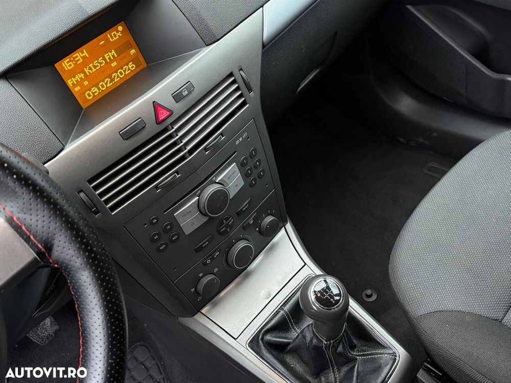 Opel Astra 1.7 CDTI - 9