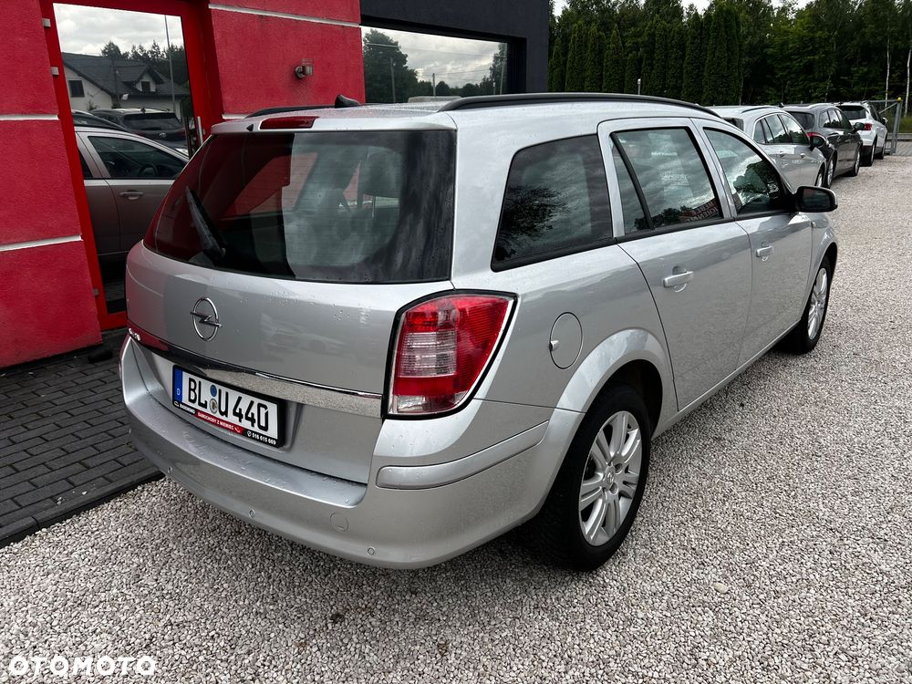 Opel Astra 1.6 Exklusiv - 2