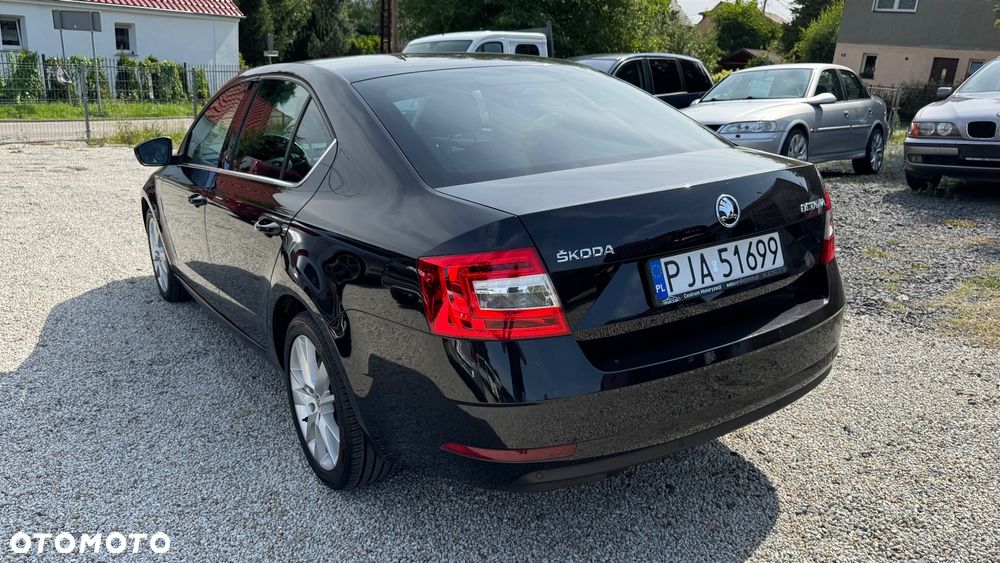 Skoda Octavia 2.0 TDI Style - 8